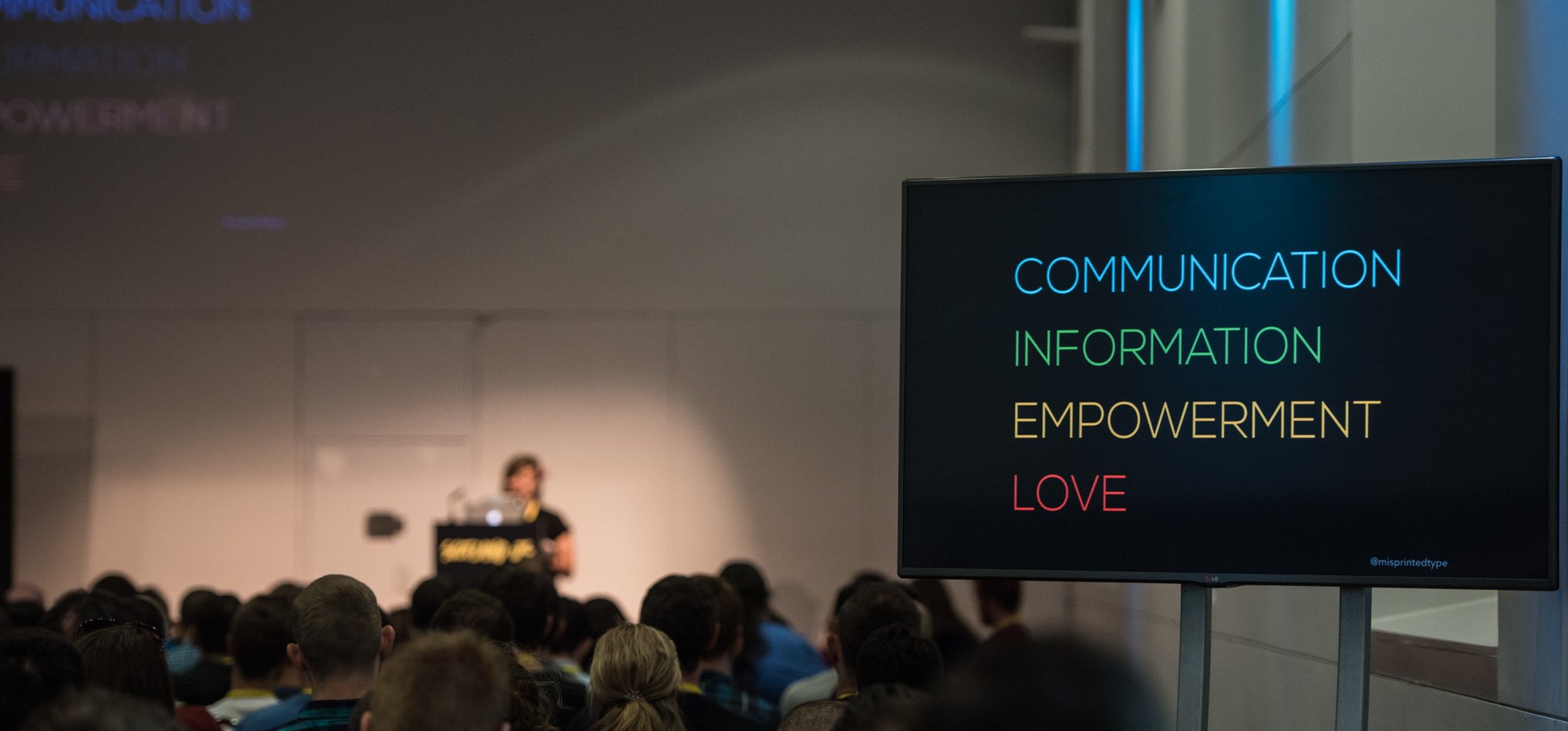 Ola Gasidlo speaking at ScotlandJS 2016